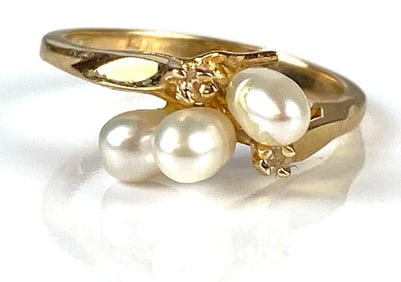 14K Gold Pearl Ring with Diamond Accents