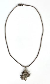 Sterling Silver Shell Pendant on Chain Necklace