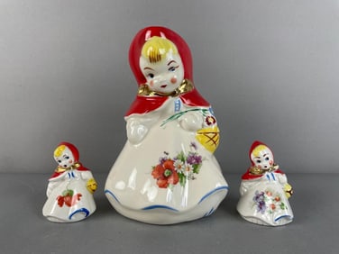 Vintage Hull Little Red Riding Hood Pitcher and Shaker Set