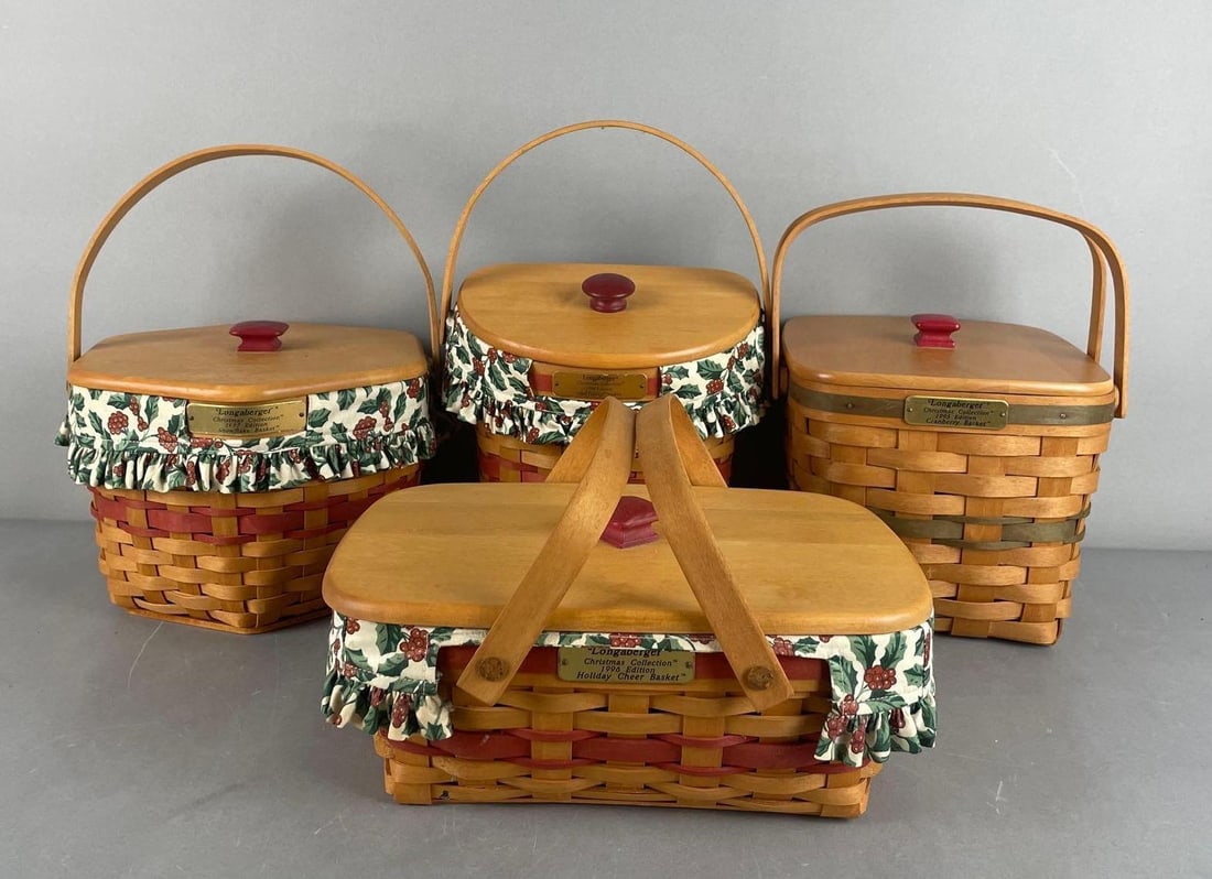 Group of 1990s Longaberger Christmas Collection Baskets with Lids (1 of 3)