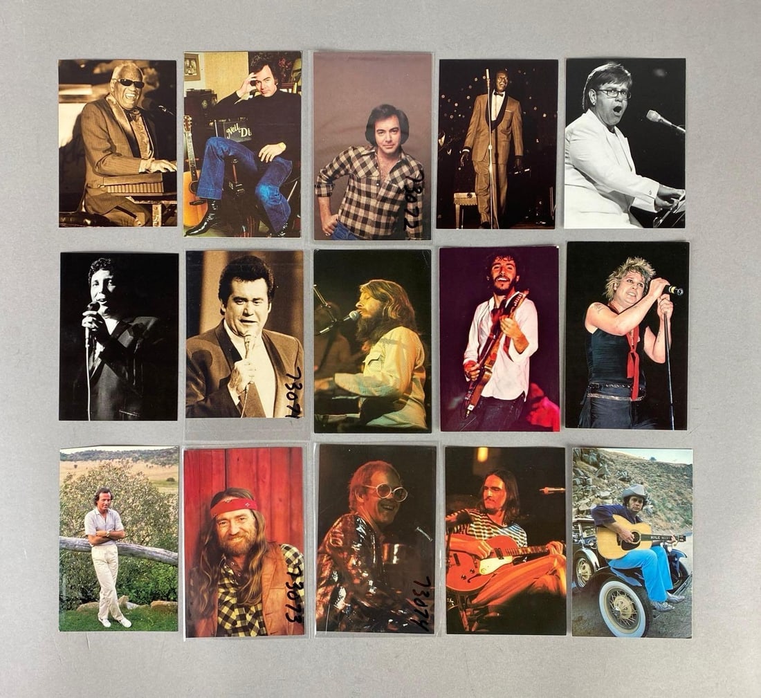 Postcards - 90+ Entertainers/Entertainment: Includes singers, actors, California homes, and more, Includes Elton John, Ringo Starr, Kenny Rogers, Willie Nelson, Ray Charles, and more.