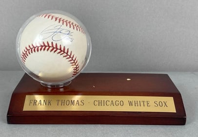 Frank Thomas Signed Baseball with Display
