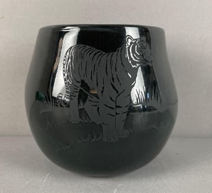 U Williams Signed Black Etched Tiger Vase