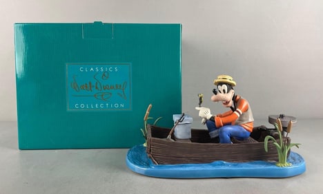 Walt Disney Classics Collection Goofy and Wilbur Fishing Follies Statue