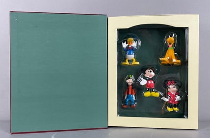 Disneys Christmas Collection Mickey and Friends Ornament Set