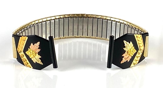 10K Gold Trim Black Hills Gold Mens Wristwatch Band
