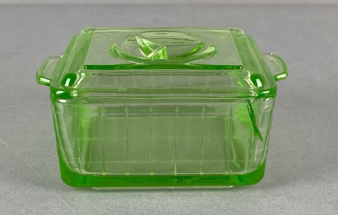 Hazel Atlas Vaseline Glass Refrigerator Dish (1 of 6)