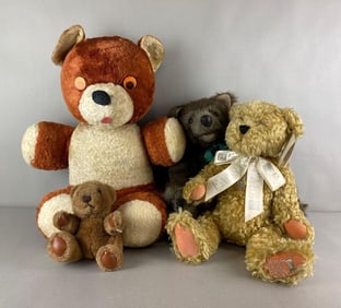 Group of 4 Bears