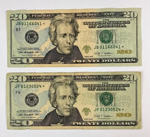 Group of 2 2009 $20 Federal Reserve Star Notes