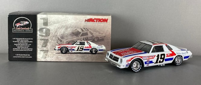 Action Limited Edition Dale Earnhardt 1977 Malibu