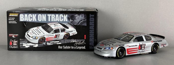 Action Limited Edition Dale Earnhardt NASCAR HOF 2006 Monte Carlo SS