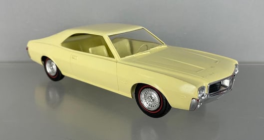 1968 AMC Javelin Hialeah Yellow Dealership Promo Car