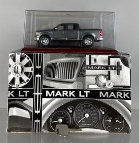 2006 Lincoln Mark LT Dealership Die-Cast Pickup Truck
