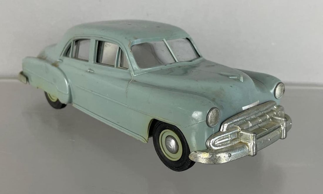 1952 Chevy 4 Door Sedan Bank Promo Car (1 of 7)