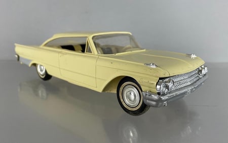 1961 Ford Galaxie Starliner 2 Door Hardtop Dealership Promo Car