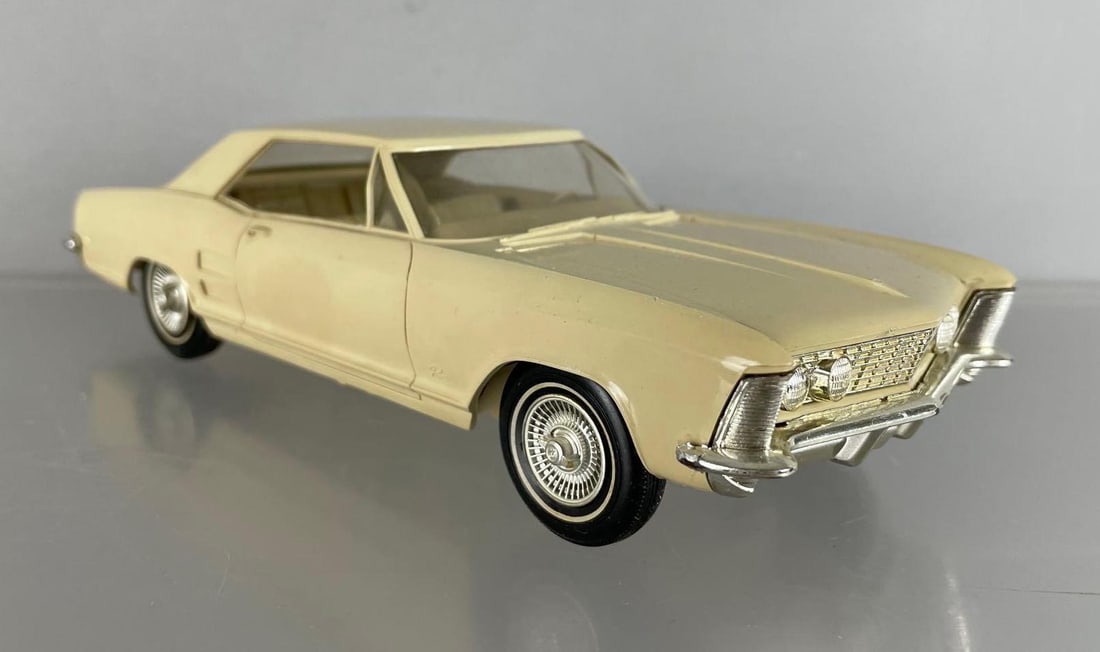 1963 Buick Riviera 2 Door Hardtop Desert Sand Dealership Promo Car (1 of 7)