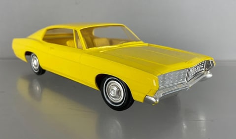 1968 Ford Galaxie 500 XL Yellow Dealership Promo Car