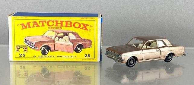 Matchbox No. 25 Ford Cortina