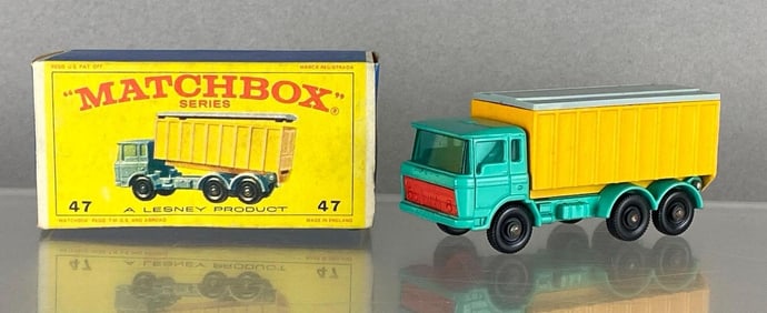 Matchbox No. 47 DAF Tipper Container Truck