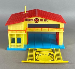 1968 Tootsie Toy Fire Department Playset