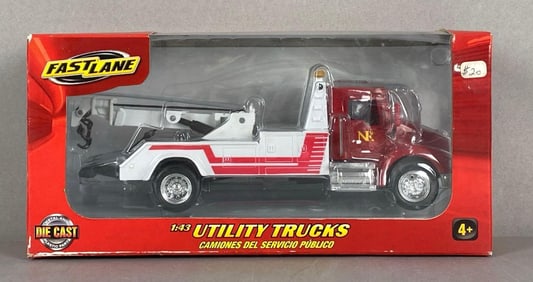 2000 Fast Lane Die-Cast Utility Trucks Tow Truck