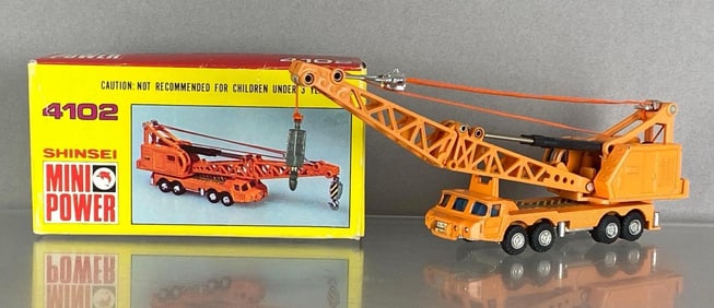 Shinsei Mini Power No. 4102 Mitsubishi Fuso Lowboy Mechanical Truck Crane