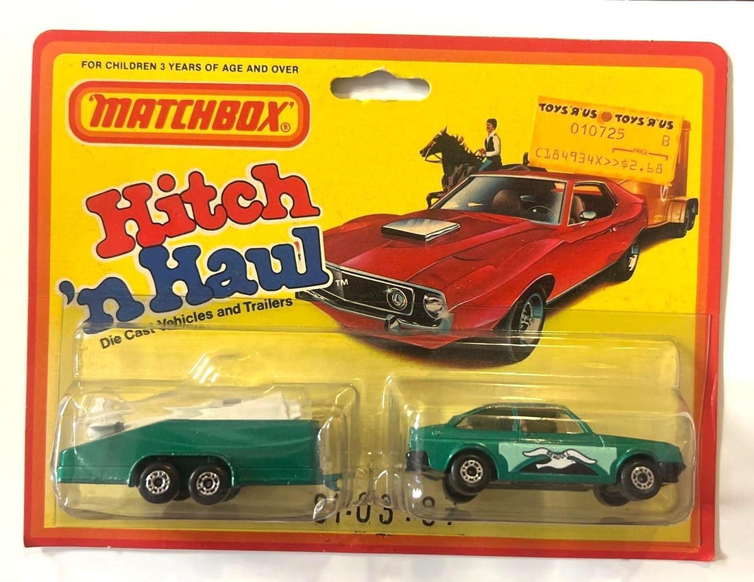 Matchbox Hitch N Haul 01-03-07: Includes number three Ford escort RS 2000 and TP – seven glider transporter