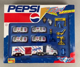 Golden Wheel Pepsi Die-Cast Team Play Set