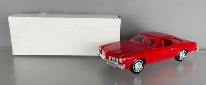 X-El Reproduction 1975 Oldsmobile Cutlass Rallye Red Promo Car