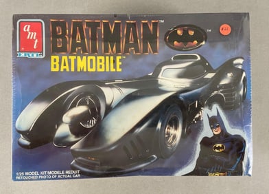 1989 AMT Ertl Batman Batmobile Model Kit