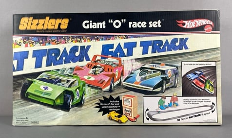2006 Mattel Hot Wheels Sizzlers O Scale Giant Slot Car Race Set