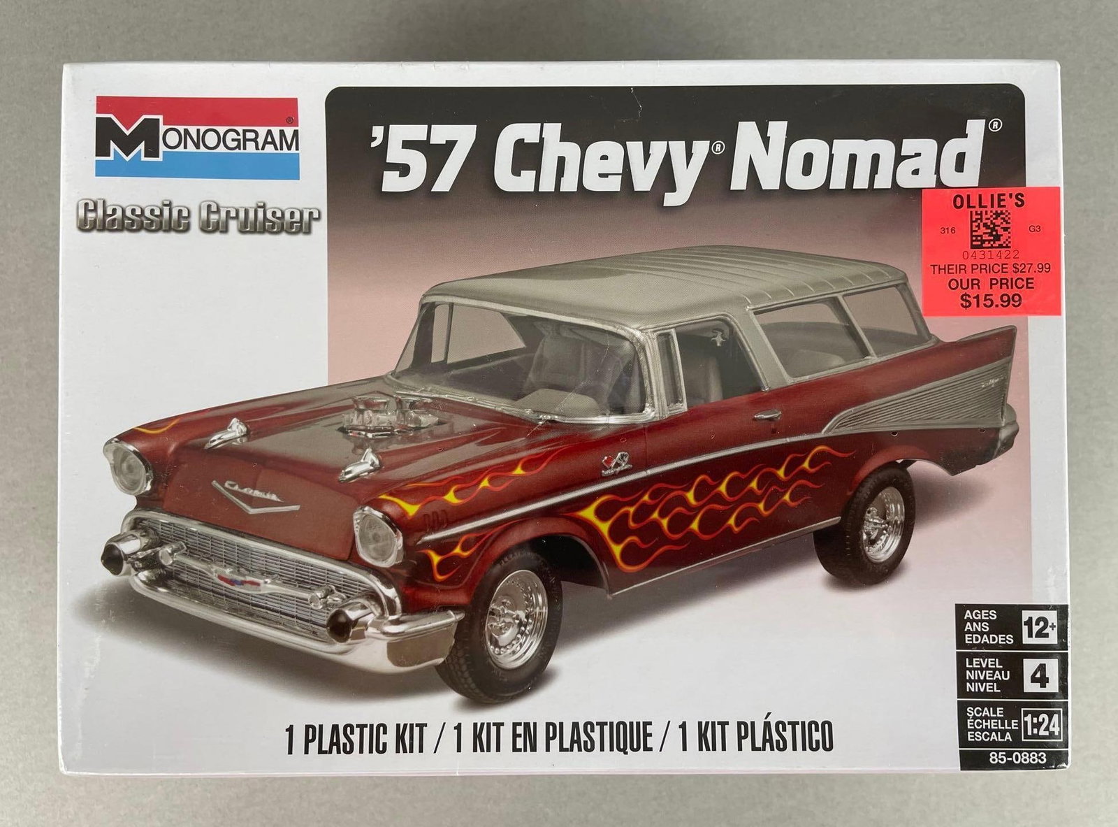 Monogram 1957 Chevy Nomad Model Kit (1 of 3)