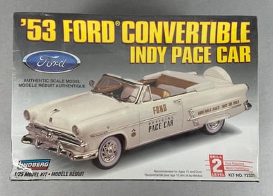 Lindberg 1953 Ford Convertible Indy Pace Car Model Kit
