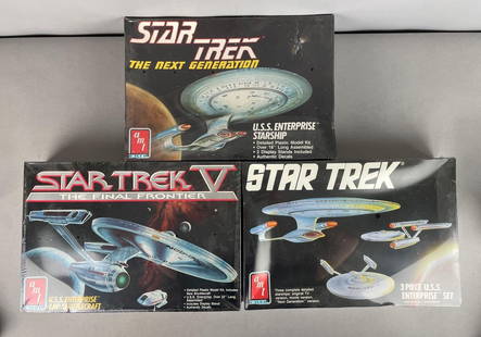 Group of AMT Ertl Star Trek USS Enterprise Model Kits: 1/2500 scale, 18 inches assembled, sealed original packaging