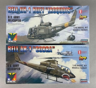 Group of 2 Lindberg Bell U.S. Army Helicopter Model Kits