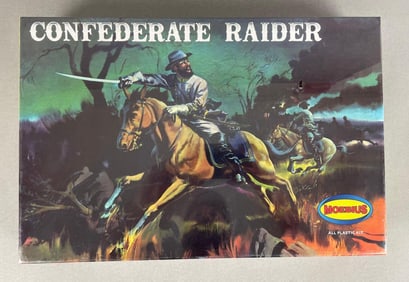 Moebius Confederate Raider Model Kit