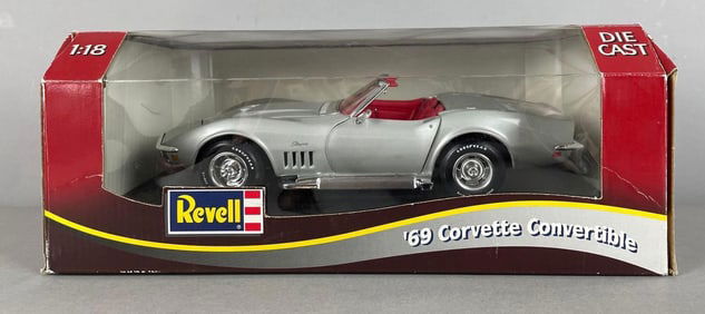 Revell 1969 Corvette Convertible Die-Cast Car
