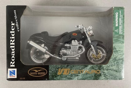 NewRay Roadrider Moto Guzzi V10 Centauro Die-Cast Motorcycle