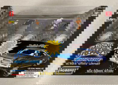 Lindberg Homie Hoppers Midnight Hopper 66 Buick Riviera Lowrider Model Kit