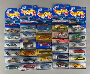 Group of 30 Mattel Hot Wheels Die-Cast Cars