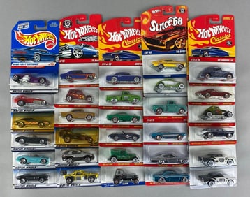 Group of 30 Mattel Hot Wheels Die-Cast Cars
