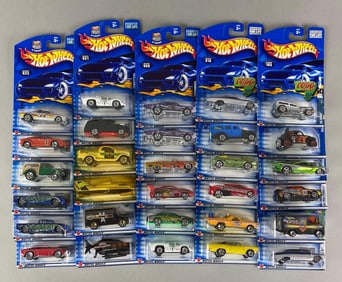Group of 30 Mattel Hot Wheels Die-Cast Cars