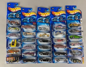 Group of 30 Mattel Hot Wheels Die-Cast Cars
