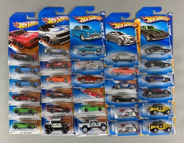 Group of 30 Mattel Hot Wheels Die-Cast Cars