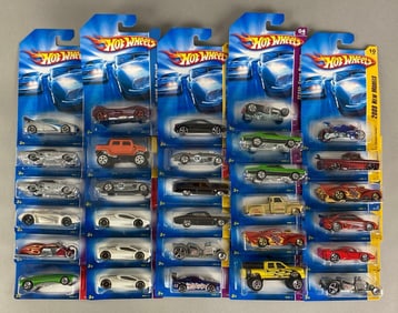 Group of 30 Mattel Hot Wheels Die-Cast Cars
