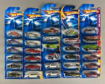 Group of 30 Mattel Hot Wheels Die-Cast Cars