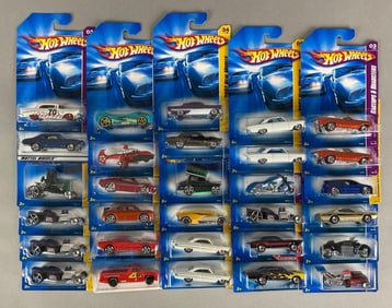 Group of 30 Mattel Hot Wheels Die-Cast Cars