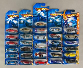 Group of 30 Mattel Hot Wheels Die-Cast Cars