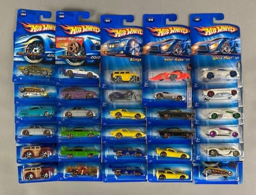 Group of 30 Mattel Hot Wheels Die-Cast Cars