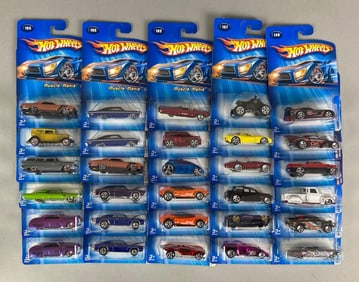 Group of 30 Mattel Hot Wheels Die-Cast Cars